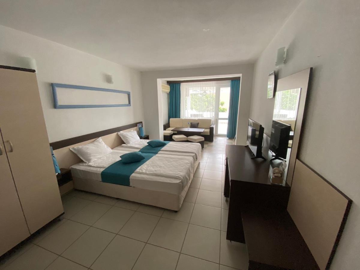 Lilia 2 Family Hotel Primorsko Exterior foto