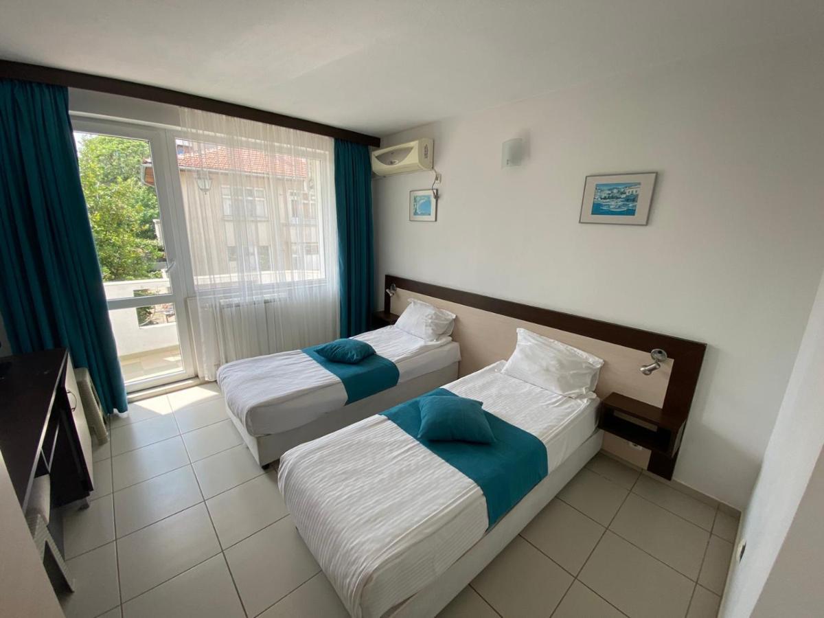 Lilia 2 Family Hotel Primorsko Exterior foto